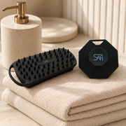 SAFI Scalp & Body Duo – For Him: black scalp massager and black octagon scrubber