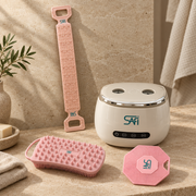 SAFI The Full Set – For Her: pink back scrubber, pink scalp massager, pink octagon and white ultrasonic cleaner